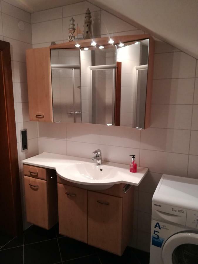 Haus Mortna Apartment Liesing Exterior foto